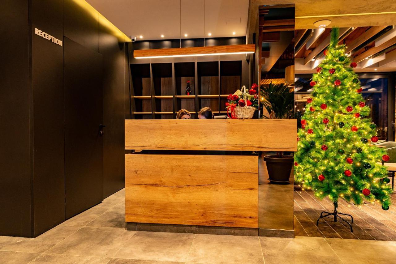 Hotel Forest 帕莱 外观 照片